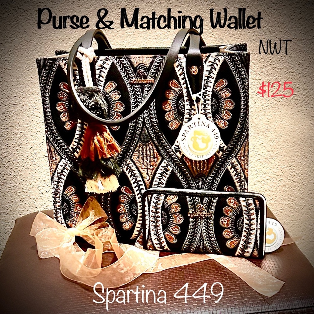 ✨𝓢𝓹𝓪𝓻𝓽𝓲𝓷𝓪 𝟒𝟒𝟗✨ Bellinger Batik Box Tote     AND Matching Wallet
